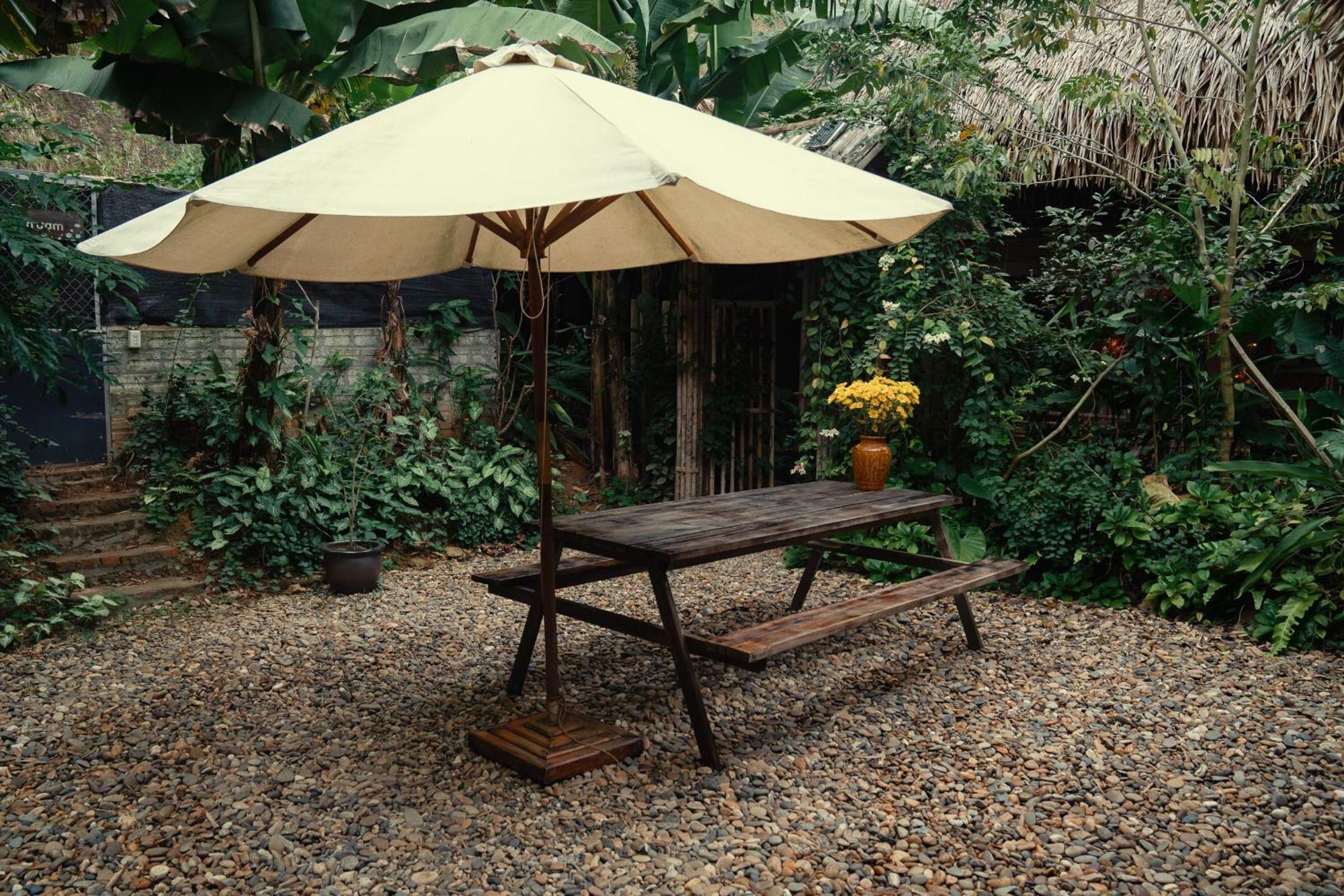 Dinh Gia Trang - Homestay & Coffee The Ruong Bagian luar foto